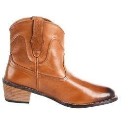 Roper Women`s Tan Burnished Leather Bootie 11 Roper Women`s Tan Burnished Leather Bootie -Ariat shop 09 021 0982 2742 5