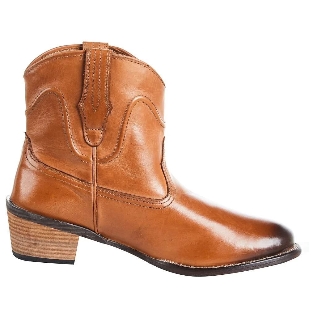 Roper Women`s Tan Burnished Leather Bootie 7 Roper Women`s Tan Burnished Leather Bootie - Image 5