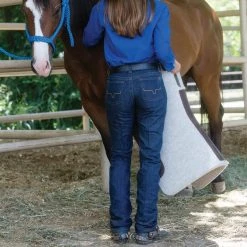 Kimes Ranch Women's Ranch Betty Jeans -Ariat shop BETTY img