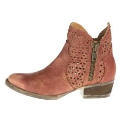 Circle G Women's Circle G Red Cut Out Shortie 7in. Top -Ariat shop Q0003 3